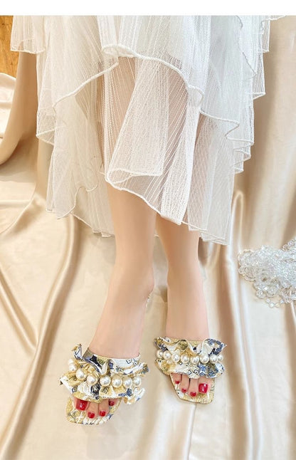 Sandals for girls with pearl and flower